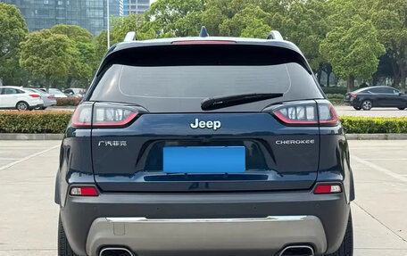 Jeep Cherokee, 2021 год, 2 000 000 рублей, 6 фотография