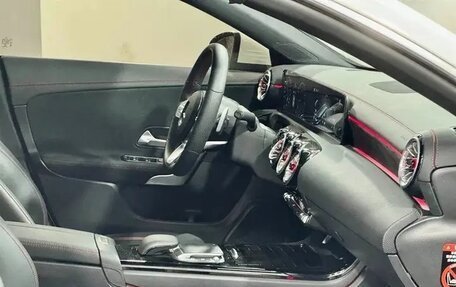 Mercedes-Benz CLA, 2022 год, 2 479 000 рублей, 4 фотография