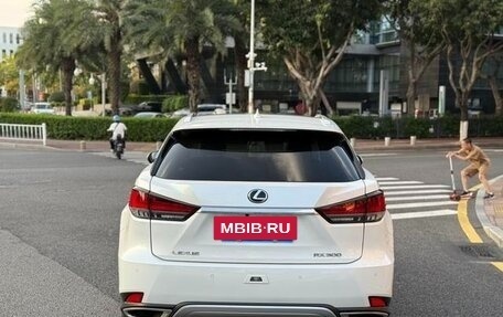 Lexus RX IV рестайлинг, 2022 год, 3 620 000 рублей, 5 фотография