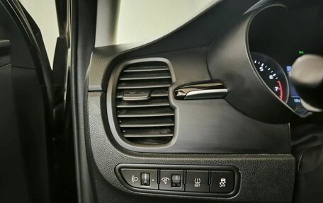 KIA Rio IV, 2017 год, 1 347 000 рублей, 9 фотография