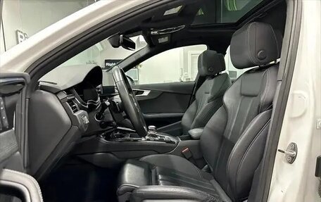Audi A4, 2022 год, 4 037 500 рублей, 7 фотография