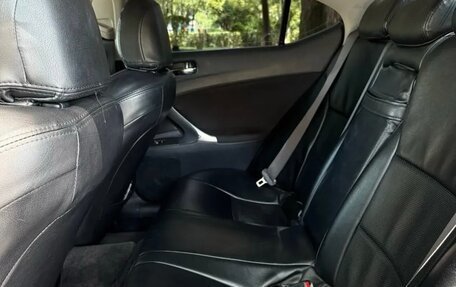 Lexus IS II рестайлинг 2, 2006 год, 755 000 рублей, 7 фотография