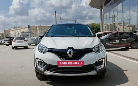 Renault Kaptur I рестайлинг, 2017 год, 1 580 000 рублей, 2 фотография