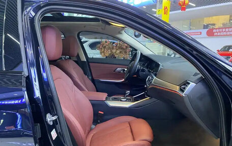 BMW 3 серия, 2022 год, 3 000 014 рублей, 18 фотография