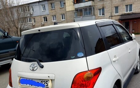 Toyota Ist II, 2004 год, 550 000 рублей, 3 фотография