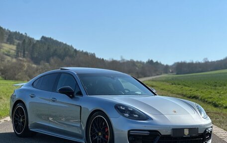 Porsche Panamera II рестайлинг, 2022 год, 8 970 000 рублей, 13 фотография