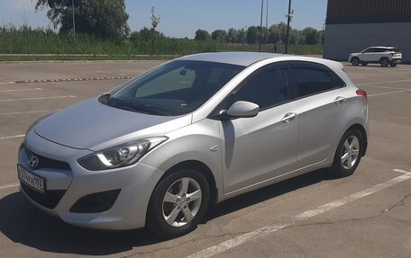 Hyundai i30 II рестайлинг, 2013 год, 870 000 рублей, 6 фотография