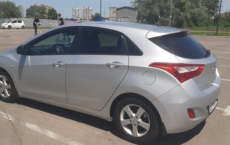 Hyundai i30 II рестайлинг, 2013 год, 870 000 рублей, 4 фотография
