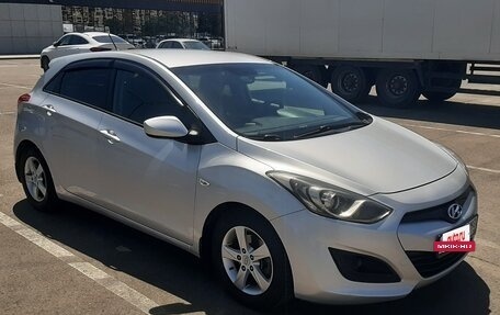 Hyundai i30 II рестайлинг, 2013 год, 870 000 рублей, 7 фотография