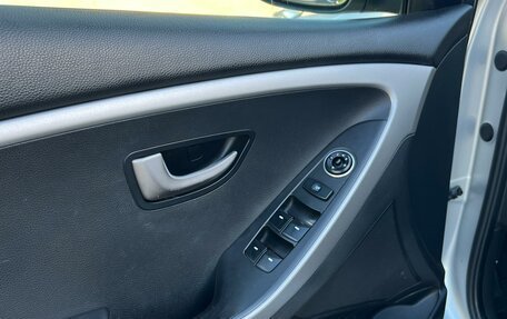 Hyundai i30 II рестайлинг, 2013 год, 870 000 рублей, 18 фотография