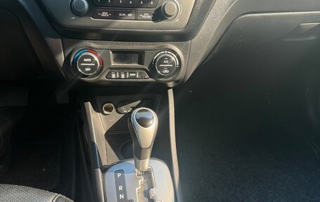 KIA Rio III рестайлинг, 2014 год, 990 000 рублей, 6 фотография