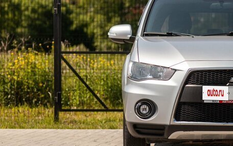 Mitsubishi Outlander III рестайлинг 3, 2009 год, 1 155 000 рублей, 4 фотография