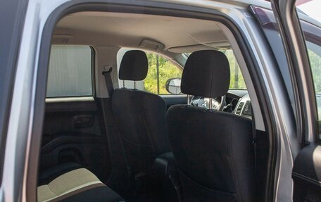 Mitsubishi Outlander III рестайлинг 3, 2009 год, 1 155 000 рублей, 32 фотография