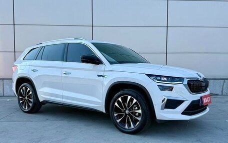 Skoda Kodiaq I, 2022 год, 3 800 275 рублей, 3 фотография