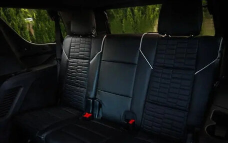 Cadillac Escalade V, 2022 год, 8 260 000 рублей, 23 фотография