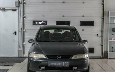 Opel Vectra B рестайлинг, 1998 год, 269 000 рублей, 3 фотография