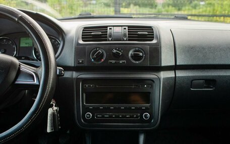 Skoda Fabia II, 2014 год, 510 000 рублей, 27 фотография