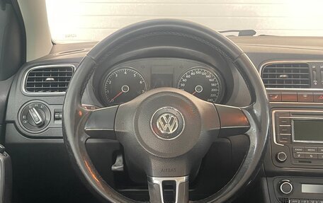 Volkswagen Polo VI (EU Market), 2012 год, 929 000 рублей, 11 фотография