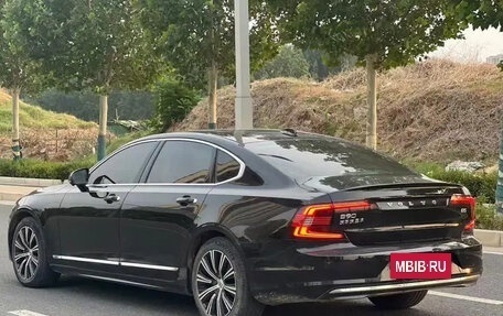 Volvo S90 II рестайлинг, 2022 год, 2 815 000 рублей, 3 фотография