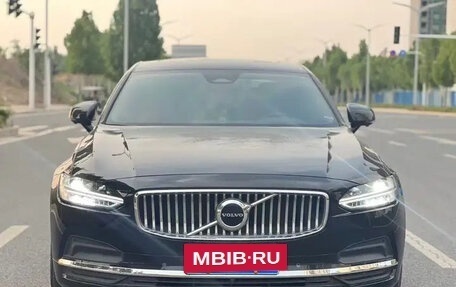 Volvo S90 II рестайлинг, 2022 год, 2 815 000 рублей, 9 фотография