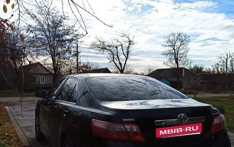 Toyota Camry, 2011 год, 1 170 000 рублей, 2 фотография
