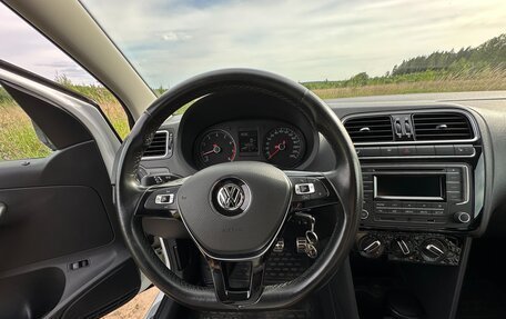 Volkswagen Polo VI (EU Market), 2017 год, 980 000 рублей, 18 фотография