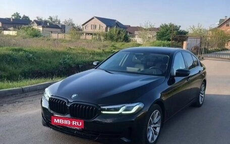 BMW 5 серия, 2020 год, 4 650 000 рублей, 2 фотография