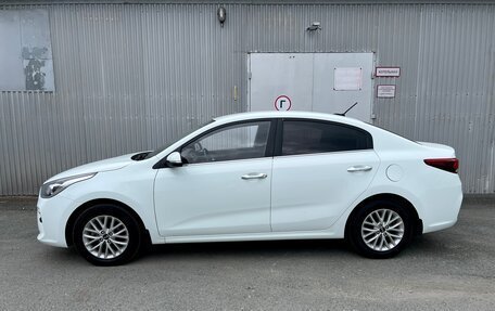KIA Rio IV, 2018 год, 1 350 000 рублей, 6 фотография