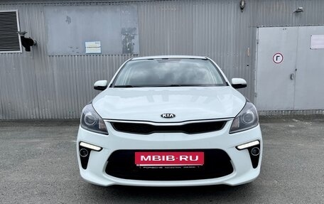 KIA Rio IV, 2018 год, 1 350 000 рублей, 4 фотография