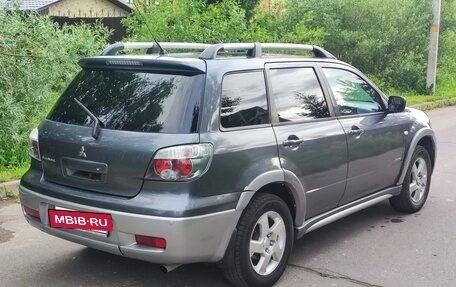 Mitsubishi Outlander III рестайлинг 3, 2005 год, 545 000 рублей, 4 фотография
