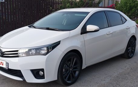 Toyota Corolla, 2014 год, 1 165 000 рублей, 2 фотография