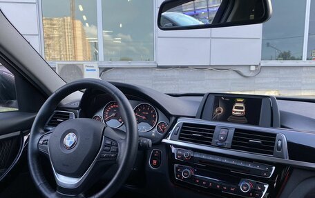 BMW 3 серия, 2016 год, 1 549 000 рублей, 15 фотография