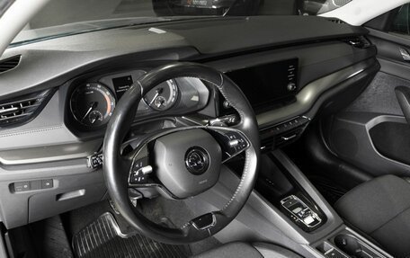 Skoda Octavia IV, 2021 год, 2 400 900 рублей, 3 фотография