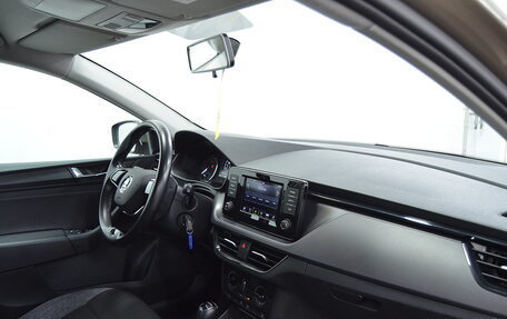 Skoda Rapid II, 2020 год, 1 630 000 рублей, 10 фотография
