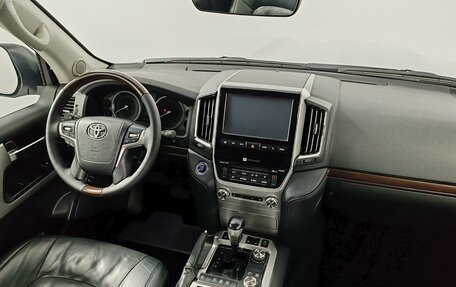 Toyota Land Cruiser 200, 2015 год, 4 850 000 рублей, 11 фотография