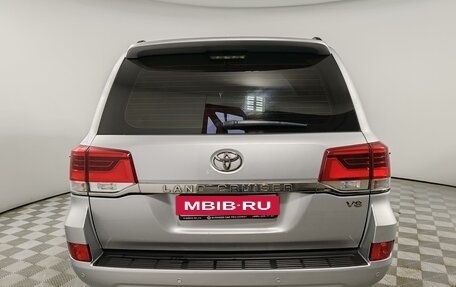 Toyota Land Cruiser 200, 2015 год, 4 850 000 рублей, 6 фотография