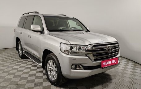 Toyota Land Cruiser 200, 2015 год, 4 850 000 рублей, 3 фотография