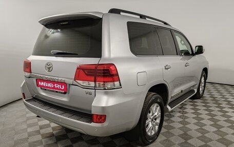 Toyota Land Cruiser 200, 2015 год, 4 850 000 рублей, 7 фотография
