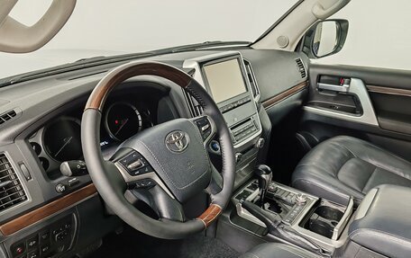 Toyota Land Cruiser 200, 2015 год, 4 850 000 рублей, 19 фотография