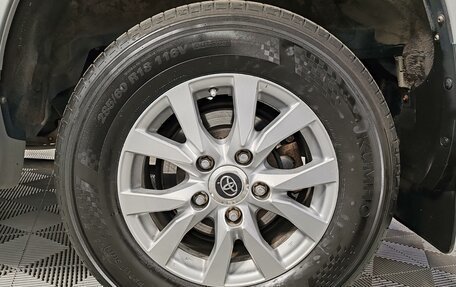 Toyota Land Cruiser 200, 2015 год, 4 850 000 рублей, 18 фотография