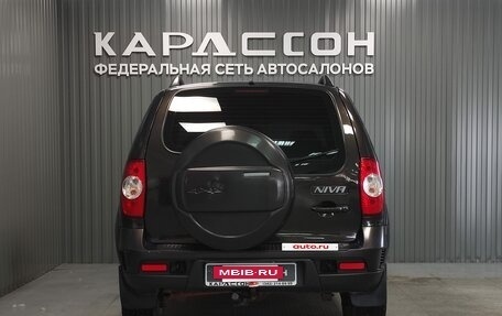 Chevrolet Niva I рестайлинг, 2012 год, 542 000 рублей, 4 фотография