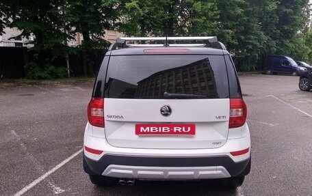 Skoda Yeti I рестайлинг, 2015 год, 1 300 000 рублей, 5 фотография