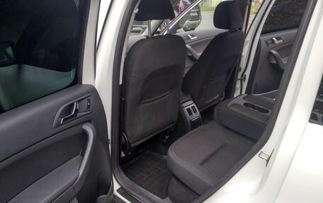 Skoda Yeti I рестайлинг, 2015 год, 1 300 000 рублей, 15 фотография