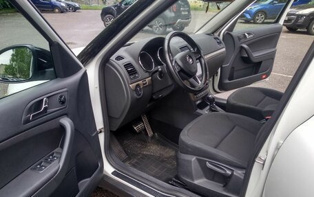 Skoda Yeti I рестайлинг, 2015 год, 1 300 000 рублей, 8 фотография
