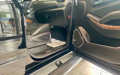 Chevrolet Tahoe IV, 2016 год, 2 799 000 рублей, 14 фотография