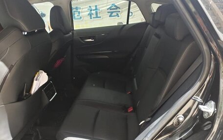 Toyota Venza, 2023 год, 2 475 000 рублей, 11 фотография