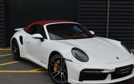 Porsche 911, 2022 год, 26 650 000 рублей, 3 фотография