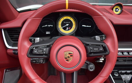 Porsche 911, 2022 год, 26 650 000 рублей, 17 фотография