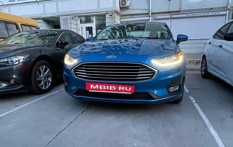 Ford Fusion (North America) II, 2020 год, 1 725 000 рублей, 2 фотография