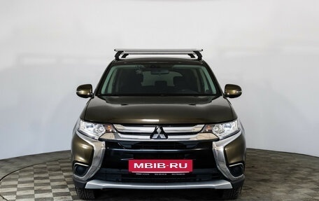 Mitsubishi Outlander III рестайлинг 3, 2018 год, 1 349 000 рублей, 2 фотография